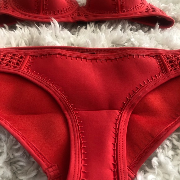 Triangl Piper Red Velvet Bikini Set - Picture 2 of 8
